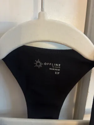 Aerie Black Top thumbnail 2