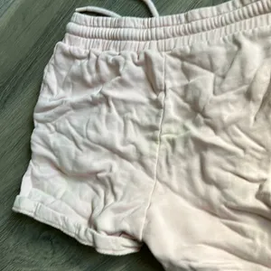 Munthe pink sweat shorts thumbnail 5
