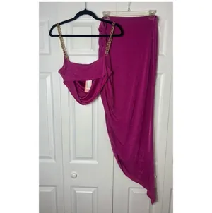 Boohoo Pink Textured Slinky Chain Strap Crop Top & Ruched Skirt Set Size 12 L thumbnail 6