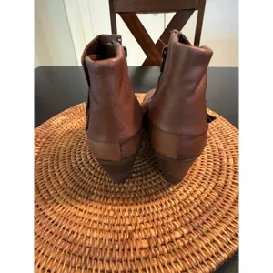Kelly & Katie Brown Ruched Buckle Ankle Boots Women 9.5 Zip Stacked Heel Booties thumbnail 7