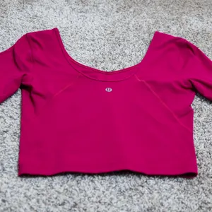 Lululemon Align V-Neck‎ Cropped Long Sleeve Top Magenta Purple Women 2 Gym Yoga thumbnail 6