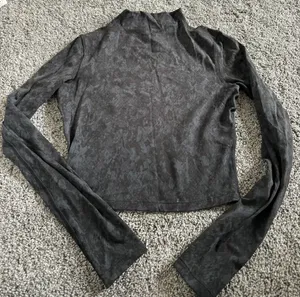 Lululemon Shirt thumbnail 1