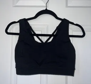 Sports Bra thumbnail 4