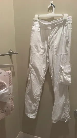 Lululemon Joggers thumbnail 2
