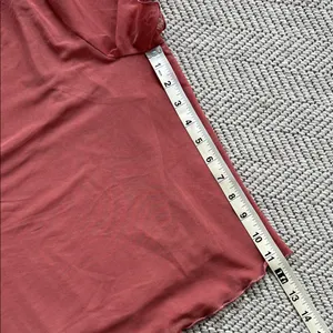 Hollister Sheer Short Sleeve Crop Top in Rust Red thumbnail 4