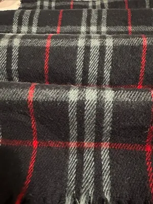 Burberry Vintage Plaid Wool Scarf Unisex thumbnail 3