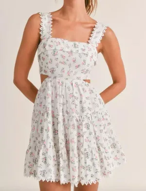 Mabel Floral Babydoll Mini Dress small open back thumbnail 1