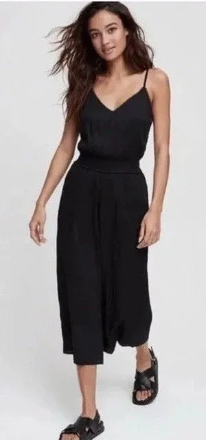 Wilfred Aritzia Irene Jumpsuit Size M Boho‎ Black Side Button Cinched Waist thumbnail 1