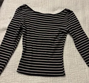 SheIn Striped long sleeve thumbnail 1