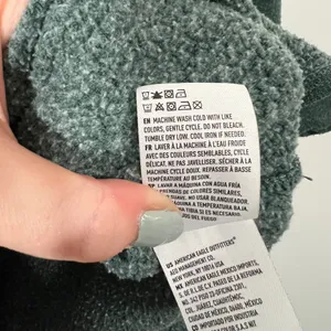 Cozy Crewneck Sweatshirt in Evergreen Green Size Medium American Eagle thumbnail 7