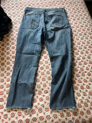 EUC Old Navy Perfect Straight Jeans size 12 thumbnail 3