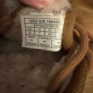 UGG Neumel US 9 Chestnut Tan Suede Boots Women’s thumbnail 8