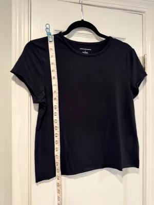 NWOT Anthropologie Size S Black Stretch Short Sleeve Raw Hem Stretch Crop Top thumbnail 3