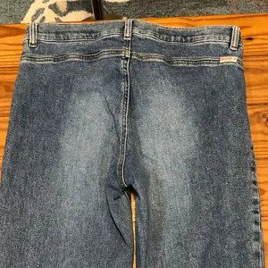 Guess Vintage Button Boot Cut Patch Front Pocket Jeans 29 Fit like a 6 thumbnail 10