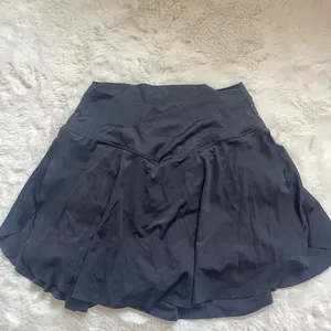 Amazon Crossover athletic skirt thumbnail 2