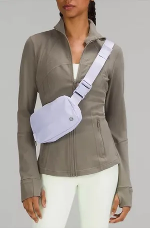 NWT Lululemon pastel powder blue looks periwinkle/lilac 1L‎ everywhere be… thumbnail 1