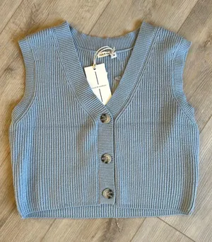 Moon And Madison Sweater Vest Tank thumbnail 1