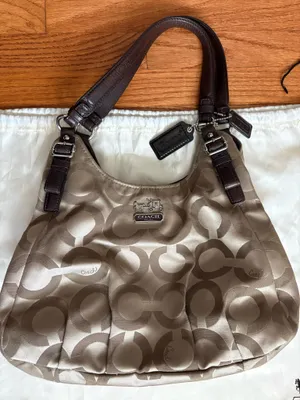 Coach Madison Maggie Hobo Bag Leather Shoulder thumbnail 2
