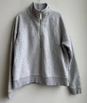Vuori Restore Half Zip Organic Cotton Fleece Light Gray Size Medium Relaxed Fit thumbnail 1