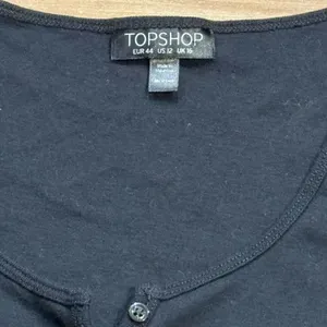 Topshop Black Cropped Henley Top Shirt Long Sleeve Women’s 12 thumbnail 2