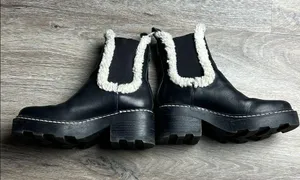 Calvin Klein Black Leather Shearling-Lined Boots Size 5 M thumbnail 3