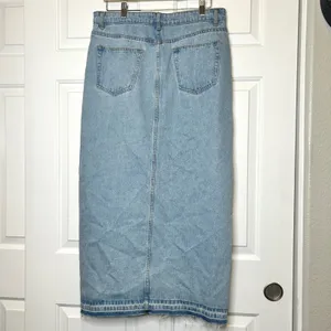 Edikted Light Wash Denim Maxi Skirt Front Slit Raw Hem Size‎ XL thumbnail 4