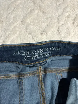 American eagle artist size 2 jeans thumbnail 3