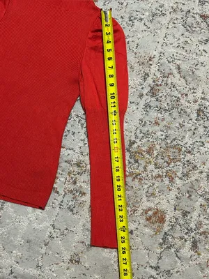 Anthropologie Cecilia Ribbed Puff Sleeve Turtleneck Sweater Red size Medium thumbnail 5