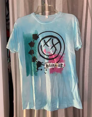 Blink 182 Shirt thumbnail 1