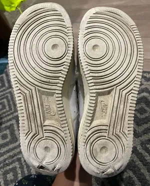 Nike Air Force 1 Low Triple White Leather thumbnail 4
