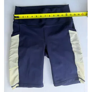 Fabletics S-M On-The-Go High-Waisted 9'' Short Navy/Creme thumbnail 3