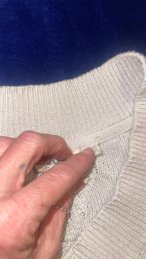 Eco Friendly Shirt / Sweater LARGE thumbnail 4