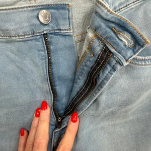 Gap 32 14 Jeans High Rise Wide Leg Sweatpant Light Wash Grunge Punk Festival thumbnail 5