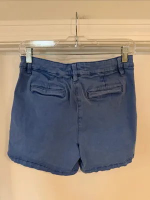 Everyday Mid-Rise Blue Women's Bermuda Shorts thumbnail 4