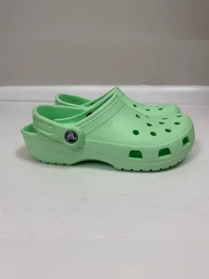 Crocs Classic Clog in Mint Green M5 W7 Unisex Comfort Shoes thumbnail 3