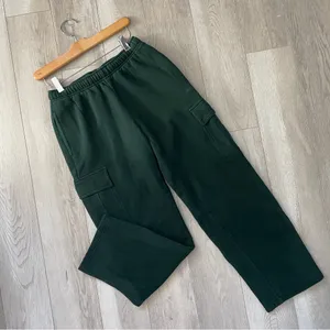 Aritzia Sweatfleece Sweatpants cargo baggy womens Green xsmall loungewear casual thumbnail 2