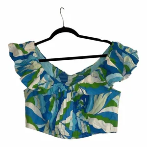 ✨Anthropologie Maeve Ruffle-Sleeve Cropped Sz Medium Blouse✨ thumbnail 5