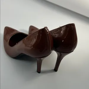 Nine West Women's Chocolate Heels thumbnail 12