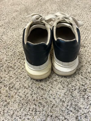 Steve Madden Women's White Leather Low-Top Sneakers thumbnail 3