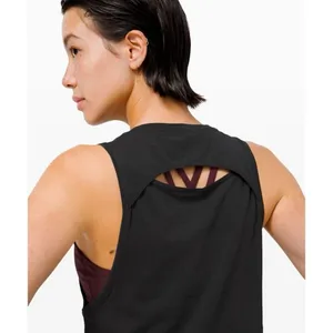 ✨Lululemon Cut Back Crop Black Sz Small Tank Top✨ thumbnail 5