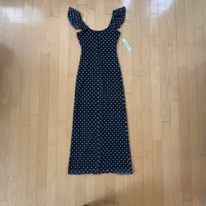 Princess Polly Sandberg Maxi polka dot dress thumbnail 4
