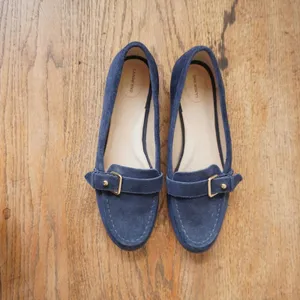 Lands End Women's Size 10 Navy Blue Loafers Suede Buckle Flat Shoes Casual Chic thumbnail 3