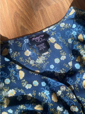 Navy Blue Floral Blouse Size L thumbnail 2