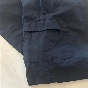 Women's Black Columbia Casual Hiking Shorts with Cargo Pockets thumbnail 3