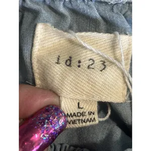 ID:23 Soft Denim Elastic Hem Ruffle Sleeveless Crop Shirt Size Large thumbnail 4
