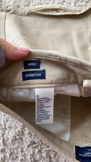 American Eagle Midi Stretch Shorts thumbnail 5