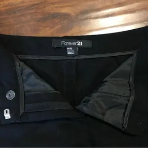 Forever 21 Black Shorts Size Medium thumbnail 3