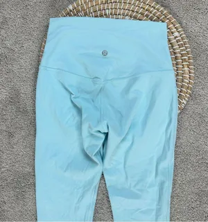 Lululemon Women’s Align High-Rise Pant Legging 25" Yoga in Cyan Blue Size 4 thumbnail 7
