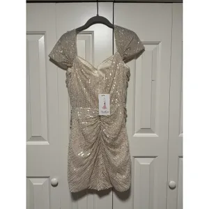 Sequin Ruched Mini Dress Size 6 Elegant Party Dress thumbnail 8