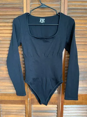 black long-sleeve square-neck bodysuit by OQQ thumbnail 1